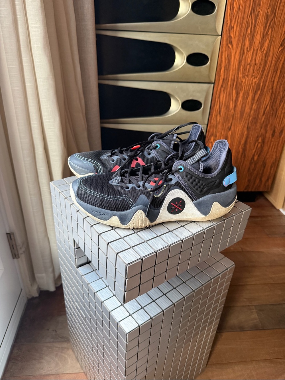Li-Ning Wade Ice Blood V2 'Team No Sleep' ABPS039-6